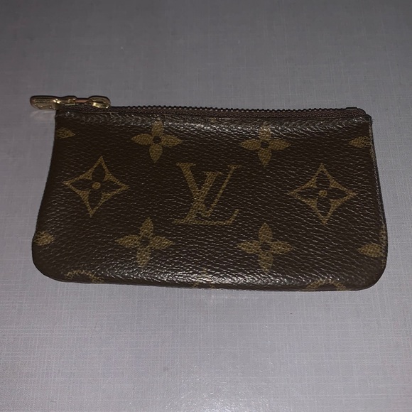 🔥 🖤 Louis Vuitton Monogram signature design LV Logo coin purse - Picture 1 of 5
